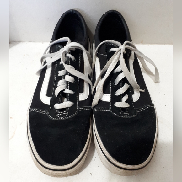 Womens Vans running shoes - Picture 2 of 4